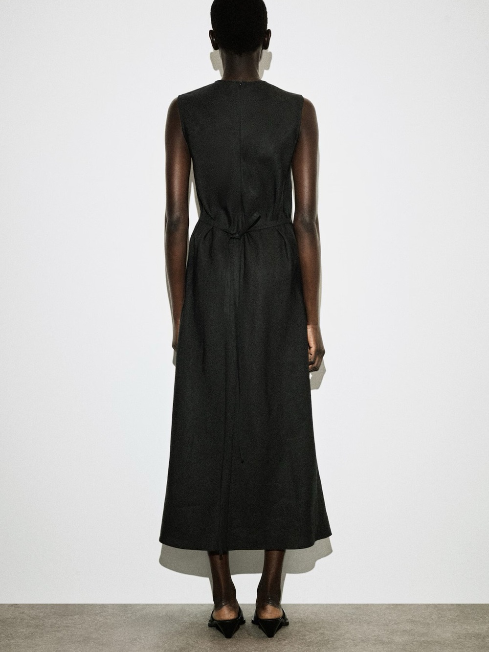 NWT (size 2) COS BIAS CUT LINEN BLEND MIDI DRESS - Picture 4 of 7
